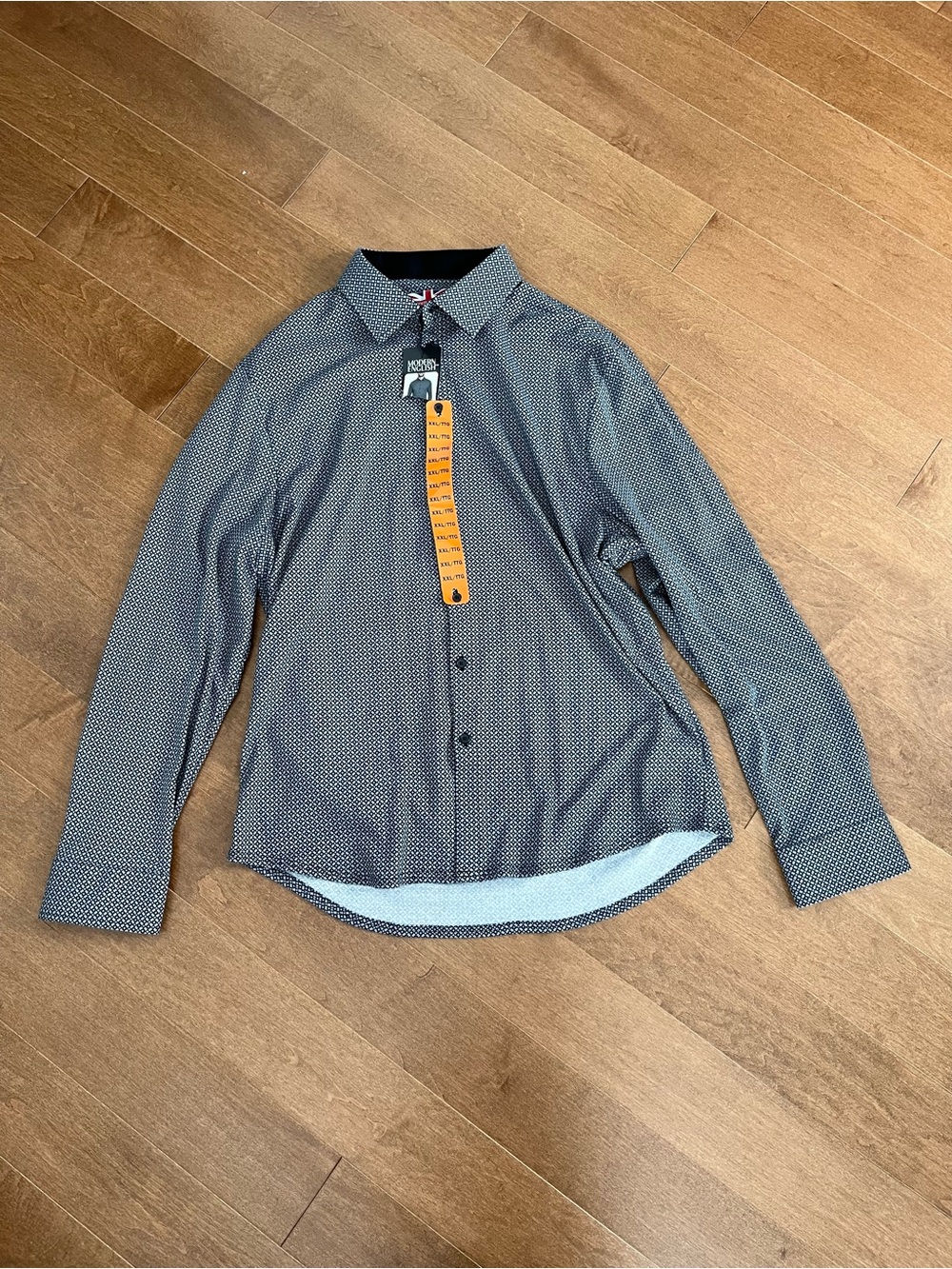 Modern English Men's Long-Sleeve Patterned Dress Shirt